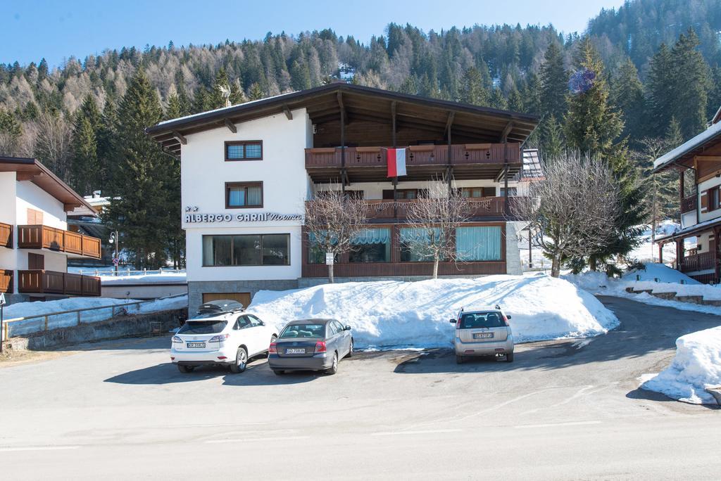 Hotel Garni Norma Мадонна-ди-Кампильо Экстерьер фото